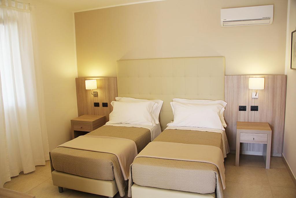 Relais Lali' Guest House Mottola Phòng bức ảnh