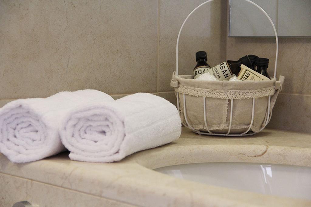 Relais Lali' Guest House Mottola Phòng bức ảnh